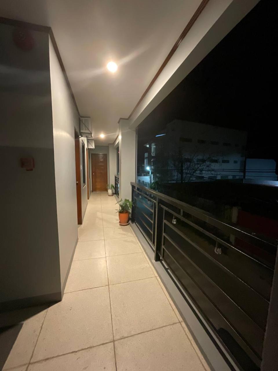 Halajo Bnb Transient 拉瓦格 外观 照片